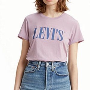 NWOT LEVIS Womens Crew Neck Short Sleeve Shirt